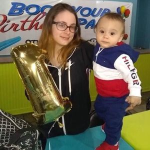 Meet your Posher, Pamela